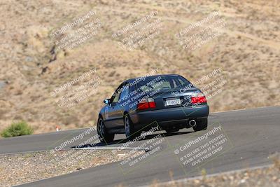media/Oct-01-2022-Team Topak Racing (Sat) [[f860fb51be]]/2-Inter Low 2/session 1 turn 3/